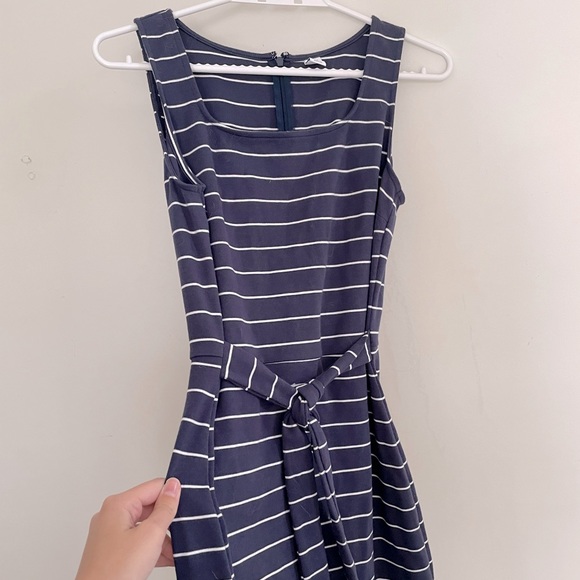 Old Navy Striped Navy and White Tie Dress - Picture 2 of 3